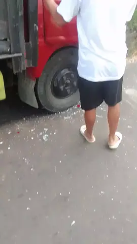 pojhur eparengi salamet dhika lekk..cora oleng merre Truk tebuu. #situbondo 