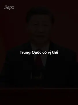 Trung Quốc đã nhận hàng trăm tỉ USD đầu tư, công nghệ và thị trường từ Mỹ và phương Tây, giúp kinh tế bùng nổ và hiện đại hóa nhanh chóng. Tuy nhiên, khi lớn mạnh, Trung Quốc lại đi ngược lợi ích các nước đã giúp mình, áp dụng chính sách bảo hộ, căng thẳng thương mại và chính trị, thể hiện thái độ vô ơn rõ ràng. Nhờ sự giúp đỡ này, Trung Quốc mới có thể duy trì ổn định và phát triển nhanh; nếu không có Mỹ và phương Tây, kinh tế Trung Quốc sẽ chậm phát triển hơn và đời sống dân khó cải thiện, nhưng vẫn có thể giữ được sự thống nhất nhờ chính quyền trung ương mạnh. Dù tổng GDP lớn thứ hai thế giới, Trung Quốc vẫn chưa giàu bằng Mỹ hay hầu hết các nước Tây Âu nếu tính theo GDP bình quân đầu người và mức sống của dân. #china #tiktok #lichsuthegioi #facts 