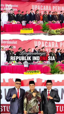 #Temanpemilih, Anggota KPU Penajam Paser Utara Hadiri Upacara Penurunan Bendera Peringatan HUT ke-80 RI di Halaman Kantor Bupati Penajam - 17 Agustus 2025 Anggota Komisi Pemilihan Umum (KPU) Kabupaten Penajam Paser Utara turut menghadiri undangan Pemerintah Kabupaten Penajam Paser Utara dalam rangka memperingati Hari Ulang Tahun (HUT) ke-80 Kemerdekaan Republik Indonesia. Kegiatan ini digelar dengan khidmat di halaman Kantor Bupati Penajam Paser Utara, Minggu (17/08/2025). Upacara peringatan yang diikuti oleh unsur Forkopimda, OPD, TNI- Polri, pelajar, serta tokoh masyarakat ini berlangsung dengan penuh semangat nasionalisme.  #KPUmelayani