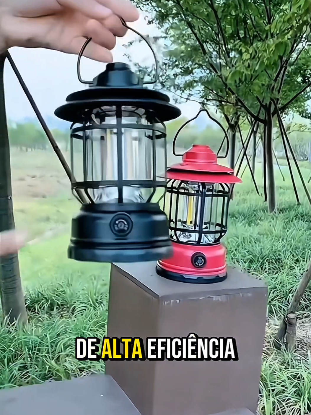 💡✨ Já pensou ficar no escuro e, em segundos, ter luz imediata e poderosa? #acampamento #camping #luz #aventura #Lanterna 