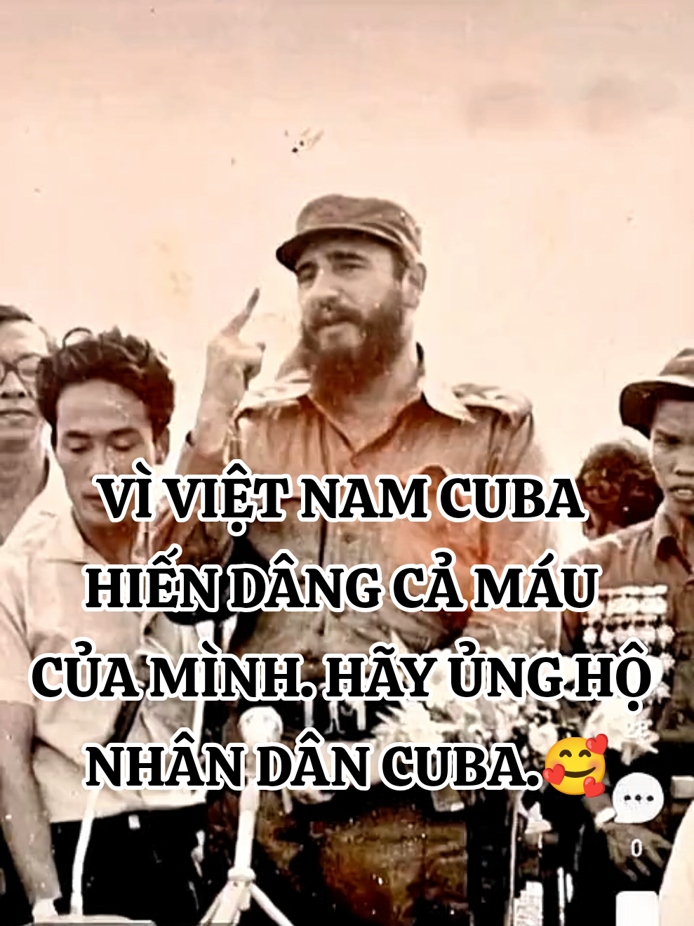 Vì Việt Nam Cuba sẵn sàng hiến dâng cả Máu của Mình.. Chúng ta những trái tim luôn biết ân tình hãy ủng hộ bạn khi đất nước đang bị cấm vận.. ủng hộ.. ủng hộ...💪💪💪 #vietnam #cuba #unghocuba #neubat 