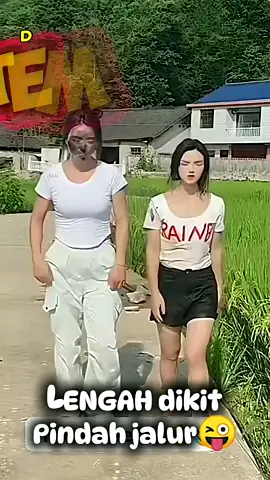 GARA-GARA TINGGI BADAN 🤣 #shortvideo #shorts #funnyshorts #lucu #comedy #funny #komedi #prank