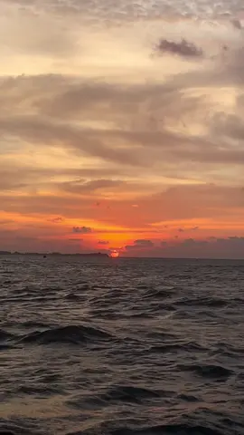 #sunset #pulaukarimunjawa #sadvibess#fypシ゚ #fyp