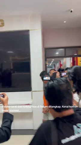 Pelaku curas dan rudap*aksa seorang perempuan di Batam ditangkap polisi. #crime #batam #polrestabarelang #Relationship 