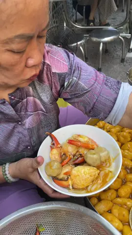 Bánh canh hẻm 360 phạm văn chí quận 6 giờ bán 15h30