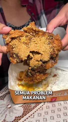 Males makan yang berkuah @Hangry Indonesia ngekuarin dong menu ayam geprek rasa soto koya. Penasaran fak rasanya gimana? Percis soto dan enak bangettt. Wajib cobain! #hangryindonesia #kulinerojol #rekomendasimakanojol #creatorsearchinsights #ayamgeprekbandung 