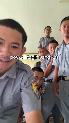 lariii #fyp #smkbisasmkhebat #trend 