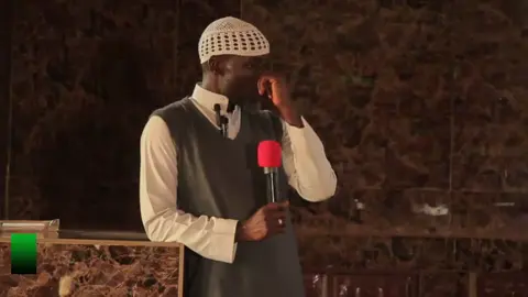 #islamic #muslimtiktok #islamic_video #QUESTIONS & ANSWERS ( OKUFUKAAMIRILA  OMUZADDE )#IMAAM AHMED SULAIMAN KYEYUNE#Sheikh #islamic_media #answeringy