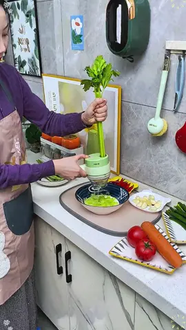 Chopping taking forever? This tool slices, dices—speedy, safe, cuts prep time in half.​ #ChopFastWiz #SliceMagicHack #tiktokshop#fyp#tiktokshopbacktoschool