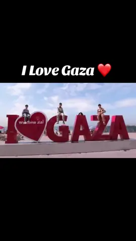 Free free Palestine look how beautiful it was, and what Netanyahu turned the place into now. Palestinian people need real justice. #palestine #gaza #viral #fyp #foryou 