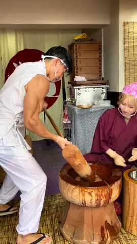 How to make mochi in Japan 🇯🇵 #mochi #japan #kyoto 