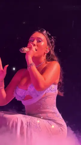 Kali Uchis- Lose My Cool 🎀 📍San Francisco  #kaliuchis #sincerelytour #orquideas #kaliuchistour 