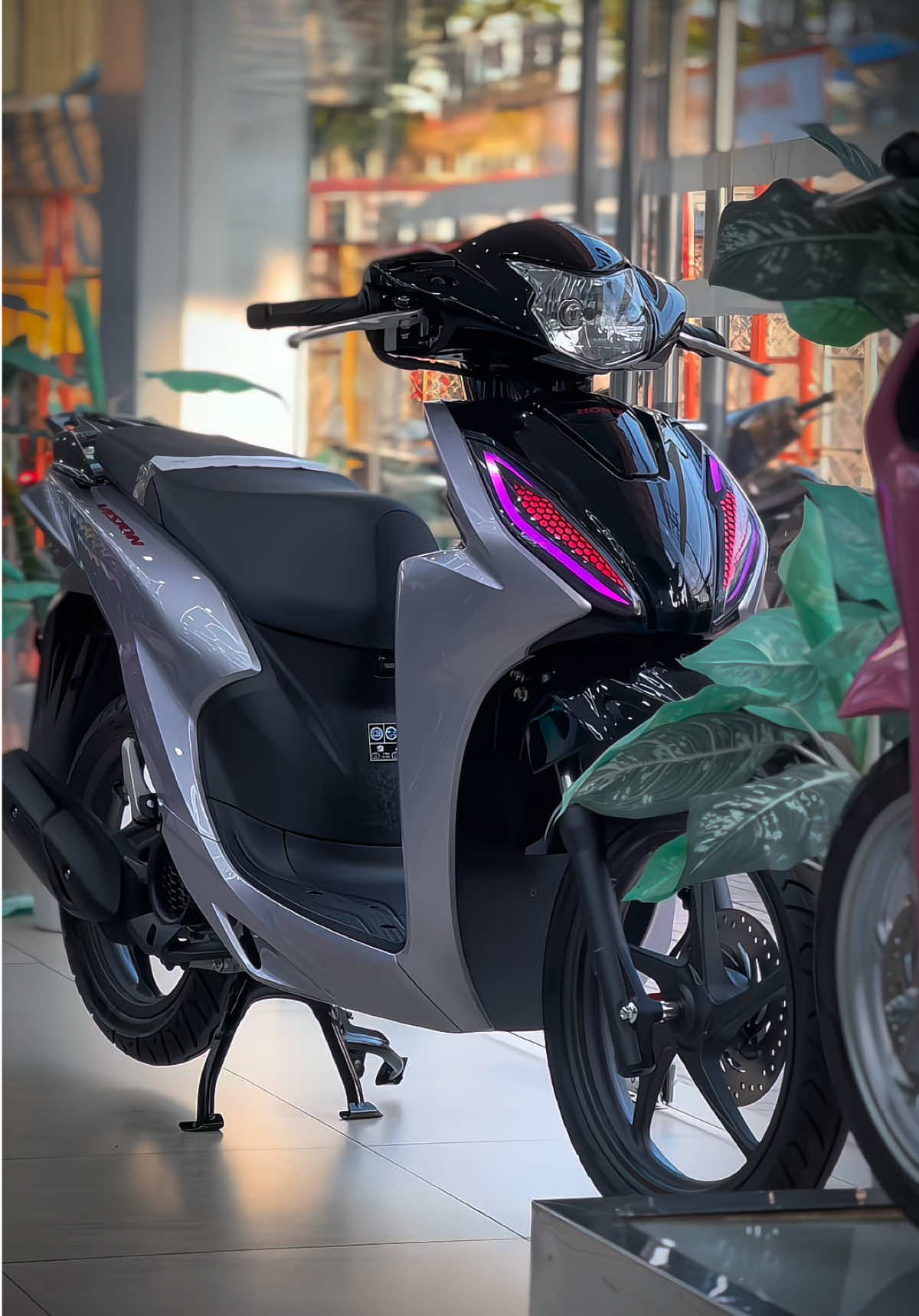 Vision 2025 xám bạc porsche thể thao chỉ với 1🍆#honda #vision #xedovietnam #xuhuong #thinhhanh 