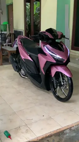 spam sampe 10k🏄🏻‍♂️#vario125 #varioledold #variomodifikasi #r17style #foryou 