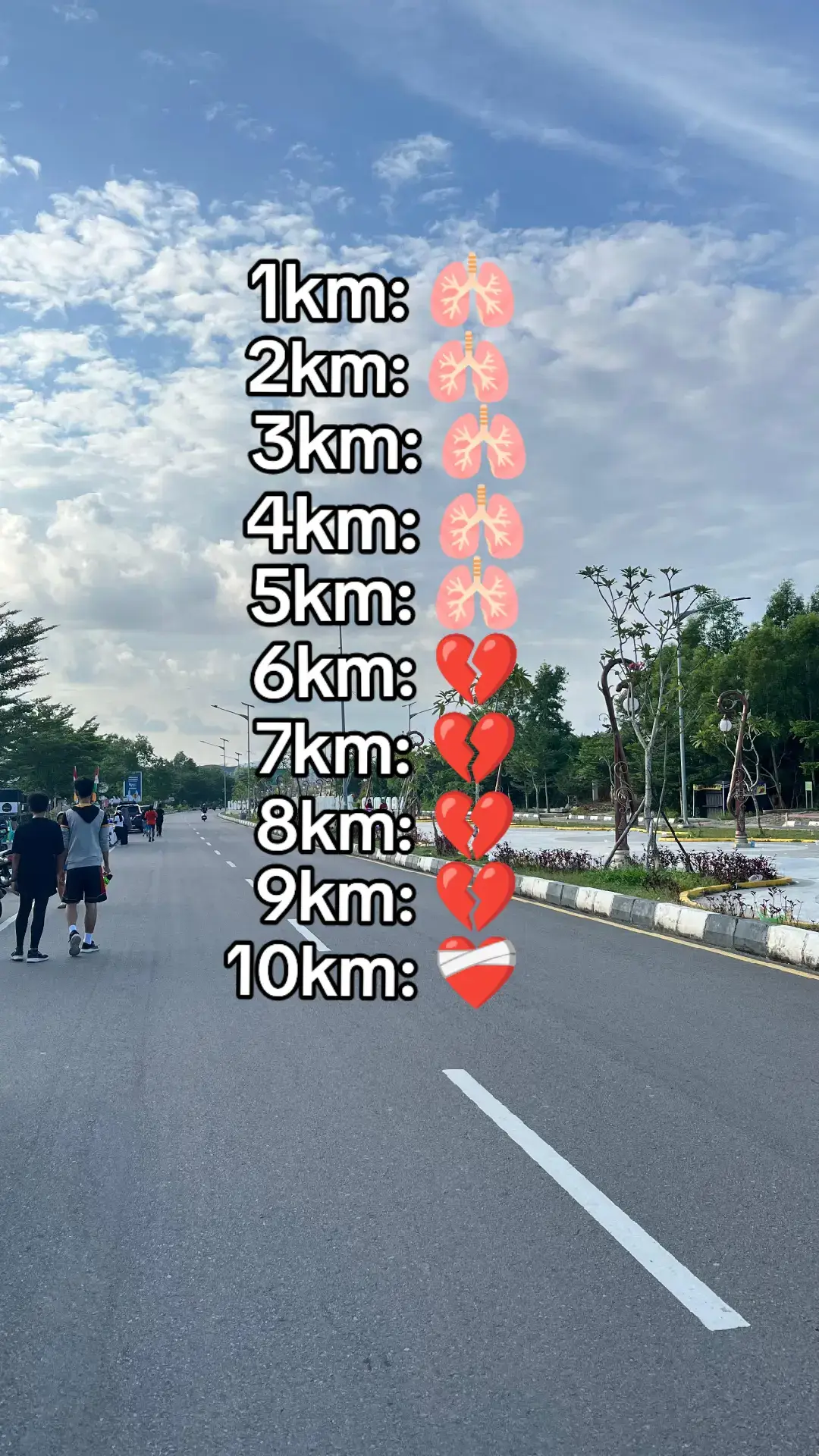 mencoba bersahabat dengan bumi 😌 #Running #run #runningmotivation #pelarikonten #fyp