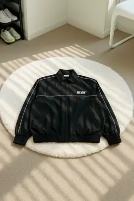 Rekomendasi jaket tracktop cocok untuk pria dan wanita #jaket #jakettracktop #jaketmurah #jaketparasut #jaketviral  #outfit #outfitideas #promosi #promomakanmerdeka 