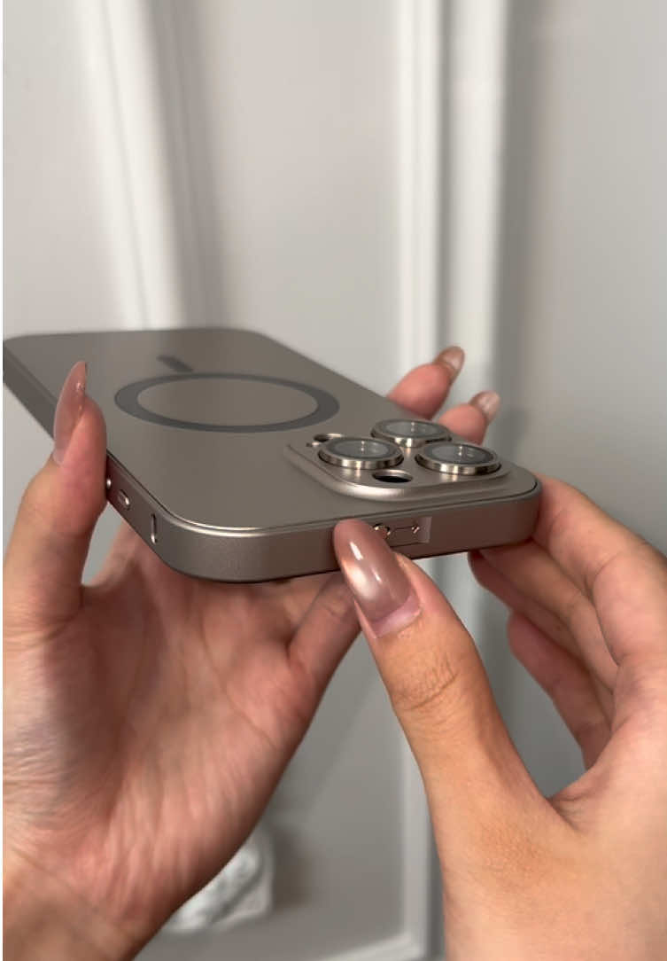 #phonecase #protectyourphone #magsafecase 