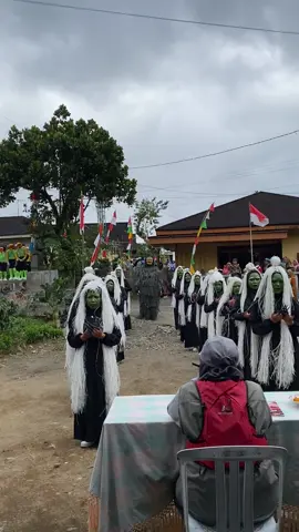 Lomba gerak jalan gayeng Rt 14 B Desa Gembol  #gerakjalan #lombagerakjalan #gayeng #merdeka #indonesia🇮🇩 #agustusan #ktnrgembol #fypシ゚viral #gerakjalan17an #foryou #kemerdekaan #agustus 