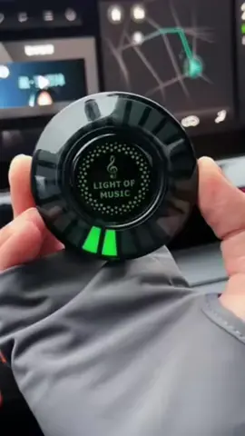 Lumina ambientala auto cu senzor de sunet!