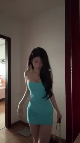 👀