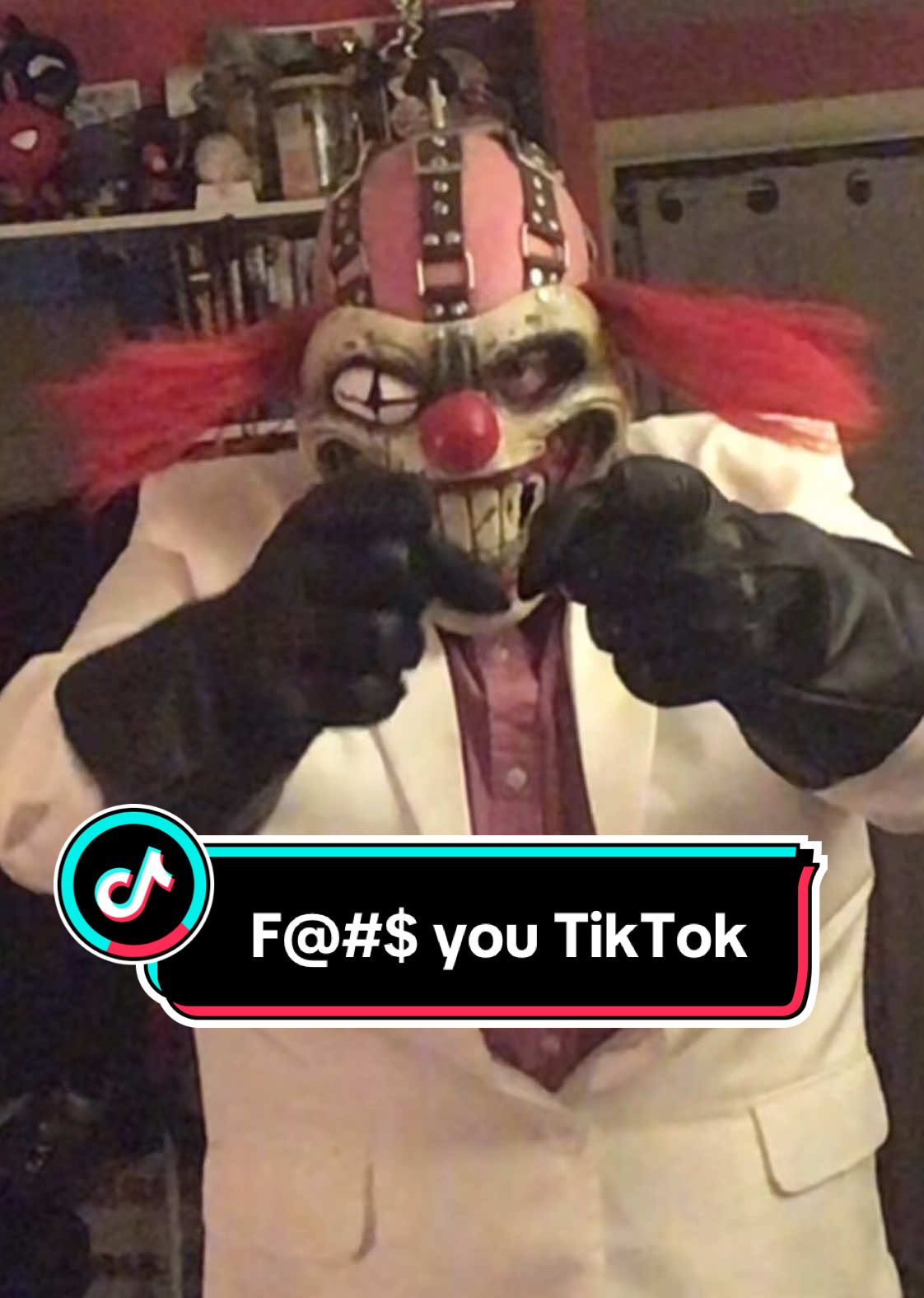 ⚠️Flashing Lights⚠️ Because TikTok keep flagging my video for BS reasons I’m forced to post this random video from my drafts of Sweet Tooth dancing #sweettooth #twistedmetal #sweettooththeclown #marcuskane #needleskane #coachthecosplayer #cosplay #playstation #fyp 