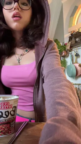cup noodle is so papi #ilovemyboyfriend #fypage #fypsounds #goviral #yup 