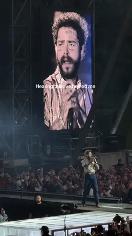 I love him so much 😭 #postmalone #concerts #postmaloneconcert #berlin @Post Malone #ifallapart 