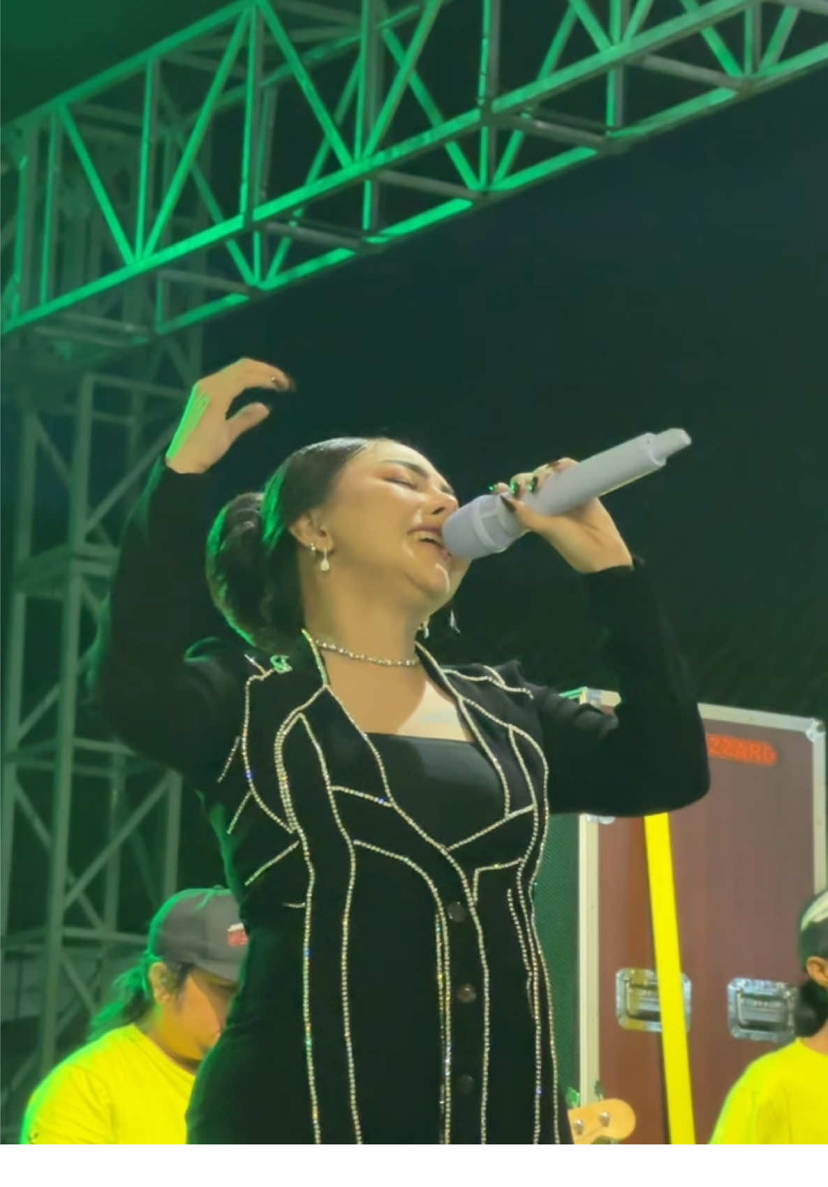 Lek ta one pro ora oslo @ONEPRO_Official @Syahiba Saufa  #syahiba_saufa #rindunyahatiku #onepr 