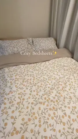 Transform your sleep with this 4-in-1 bedsheet set ✨comfort, style, and value all in one #cozybedroom  #aesthetic #homeessentials 