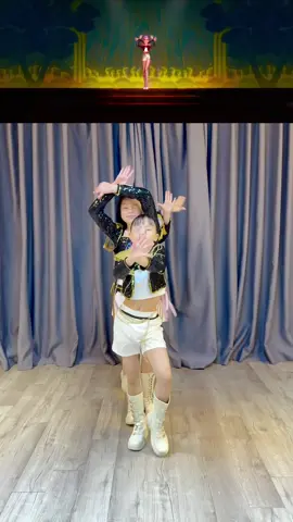 HUNTRIX - Golden - Dance by BABY WARRIORS 😍 | KPop Demon Hunters #trending #quanggiahuy #thayhuykiddance #babywarriors #LeCirque 