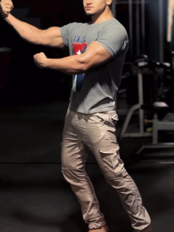 guess my current weight Kya Hoga ?👈💪#fyp #viralvideo #foryoupage #gymmotivation 