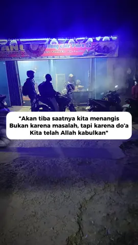 bismillahirrahmanirrahim yu yang mau sate Maranggi nya Redy tiap hari ya lokasi nya di jalan pasar anyar Bendul sukatani Deket stasiun sukatani purwakarta 