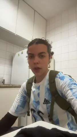 foge nao q a realidade te pega