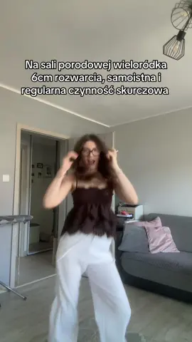 #midwiferystudent #midwifery #medstudent  *Każda kobieta ma prawo odmówić obecności studentów. Komfort rodzącej jest najważniejszy. Mimo to, smutno mi że nie mogę wziąć w tym udziału. Chciałabym się uczyć w praktyce i zdobywać doświadczenie, żeby być jak najlepszą położną w przyszłości🥰