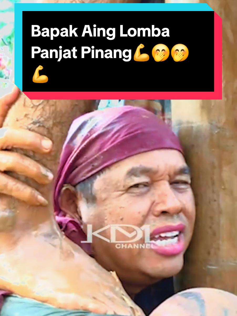 Kang Dedi Mulyadi KDM Bapak Aing gubernur jawa barat ikut meramaikan hut ri ke 80 dengan menjadi peserta lomba panjat pinang atau pucang di kampung lembur pakuan. sc. : dedimulyadiofficial tiktok #dedimulyadi #kangdedimulyadi #kdm #panjatpinang #lomba17agustus 
