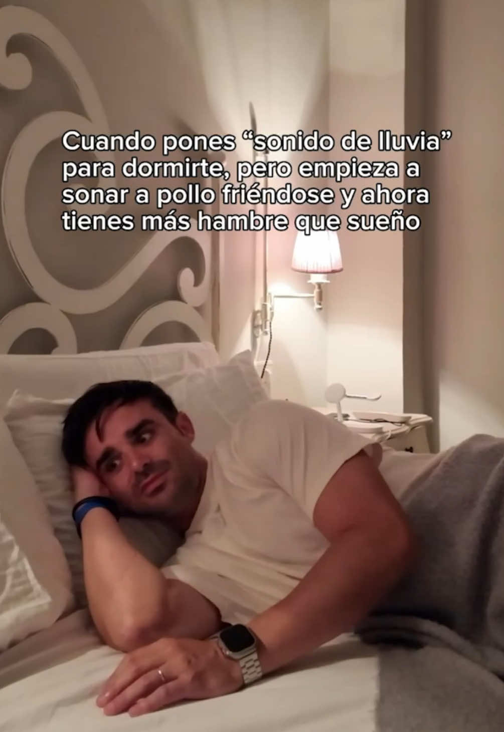 Ese no era el objetivo 🤣 #humor #dormir #lluvia  Rmk : @chyomskee.personal (ig)