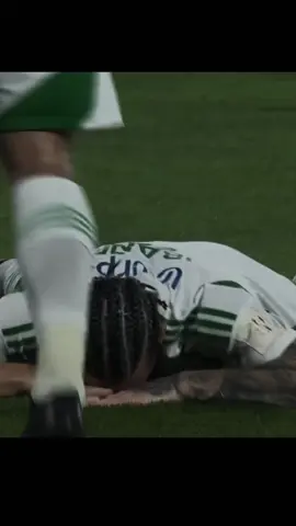 نصبر على الدنيا مثل صبر سعدون #alahli #alahlifc #fyp #foryou #الاهلي 