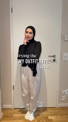 My outfit type trend 🤍 #hijabi #hijabstyle #OOTD #outfitinspo #modestfashion 