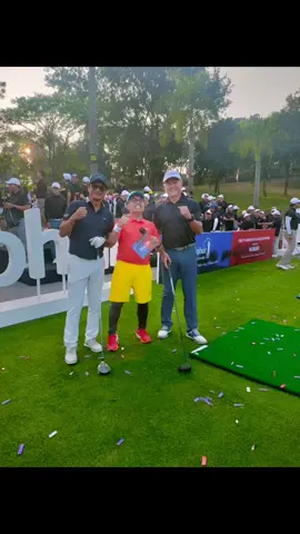 #padahariini  Mcing Golf Competition keren BGT