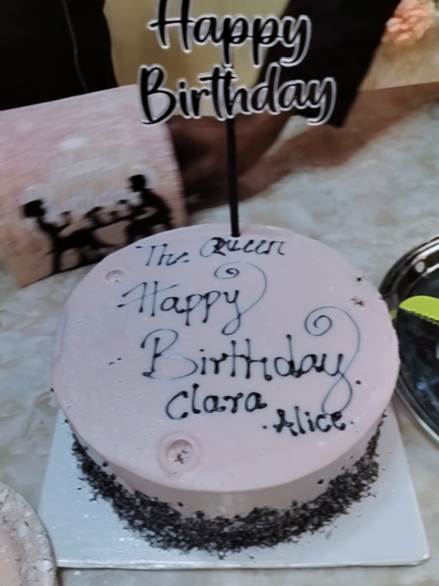 “A simple night, beautiful memories, and the people who made it special 💕✨ Forever grateful for the love, laughter, and good vibes all around 🎂🍷 #Family #BirthdayVibes #ChubbyDollarQueen”