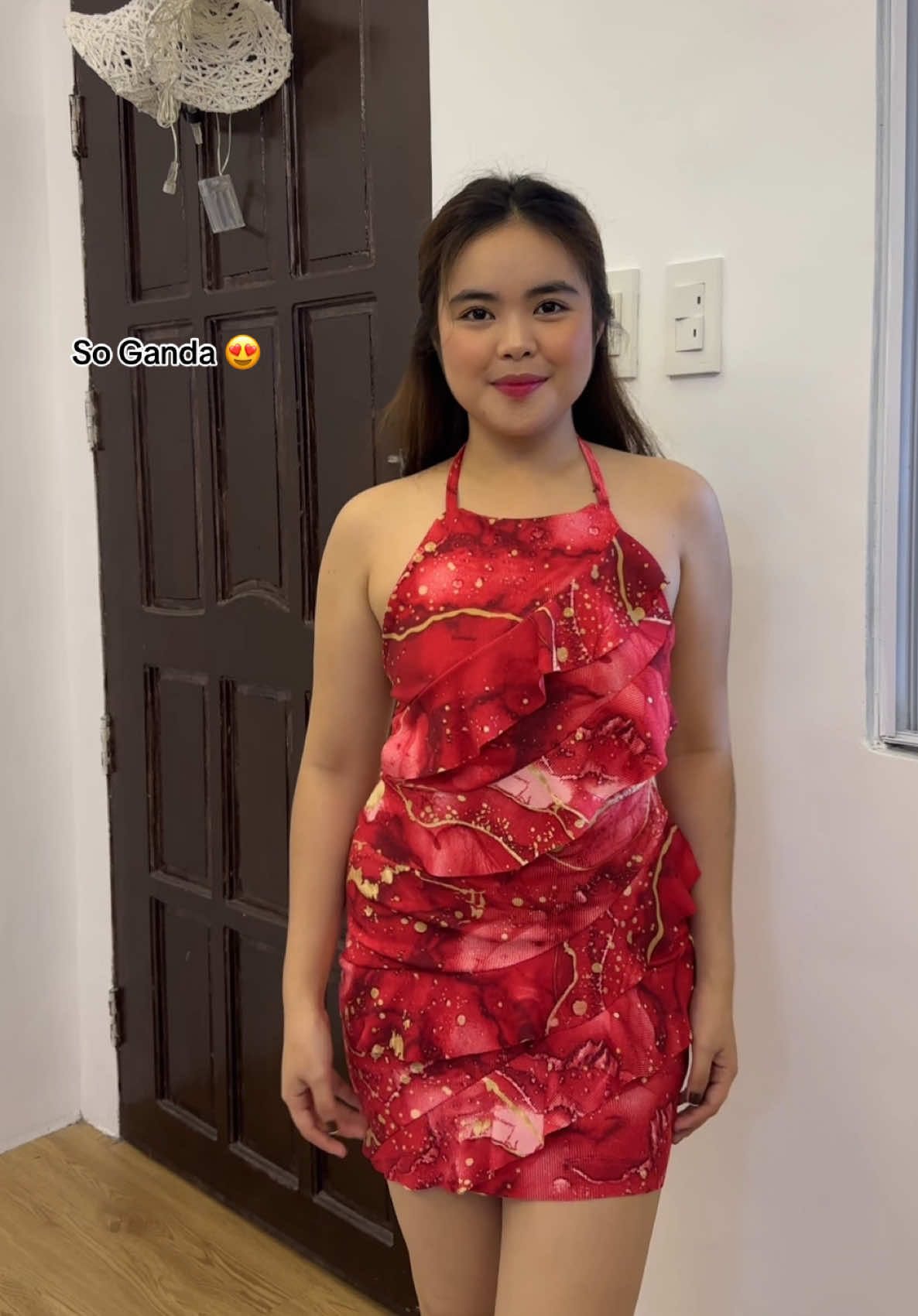 Apaka ganda naman ng sissy koo!!! 😍 Love you!! Guys yung dress nya nilagay ko link jan sa yellow basket 💛 #ruffleminidress #minidress #backlessdress #sexydress #merryhil 