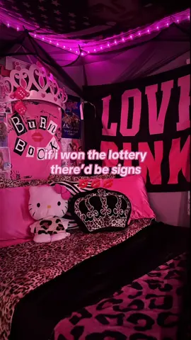 First purchase would be an entirely pink kitchen 😻 #2000sroom #y2kroom #mcblingaesthetic #hellokitty #y2kroominspo 