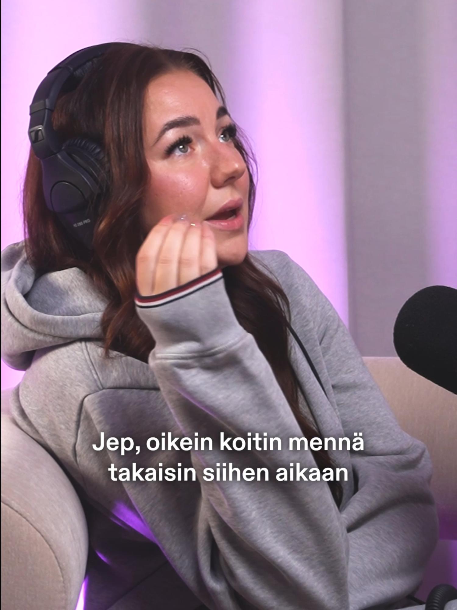 Paritellen-podin 135. jaksossa puhutaan vauvavuodesta ja siitä, miten parisuhde kestää uudenlaisen arjen ja siihen liittyvät paineet. Mitä haasteita vauvavuoteen liittyy? Kuuntele jakso Podimossa 💜 @desirenymark #podimosuomi #paritellenpodi #ihmissuhteet #vauva #vauvavuosi #parisuhde