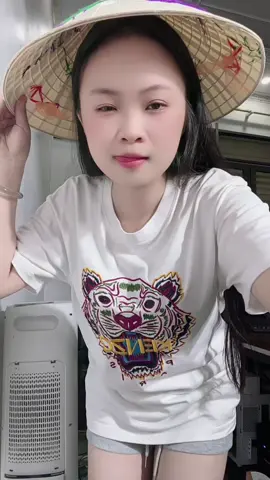 Hơi ngố tí các chị đừng chê e 🤣🤣