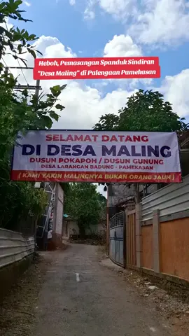 Viral.. lagi Heboh, Pemasangan Spanduk Sindiran 