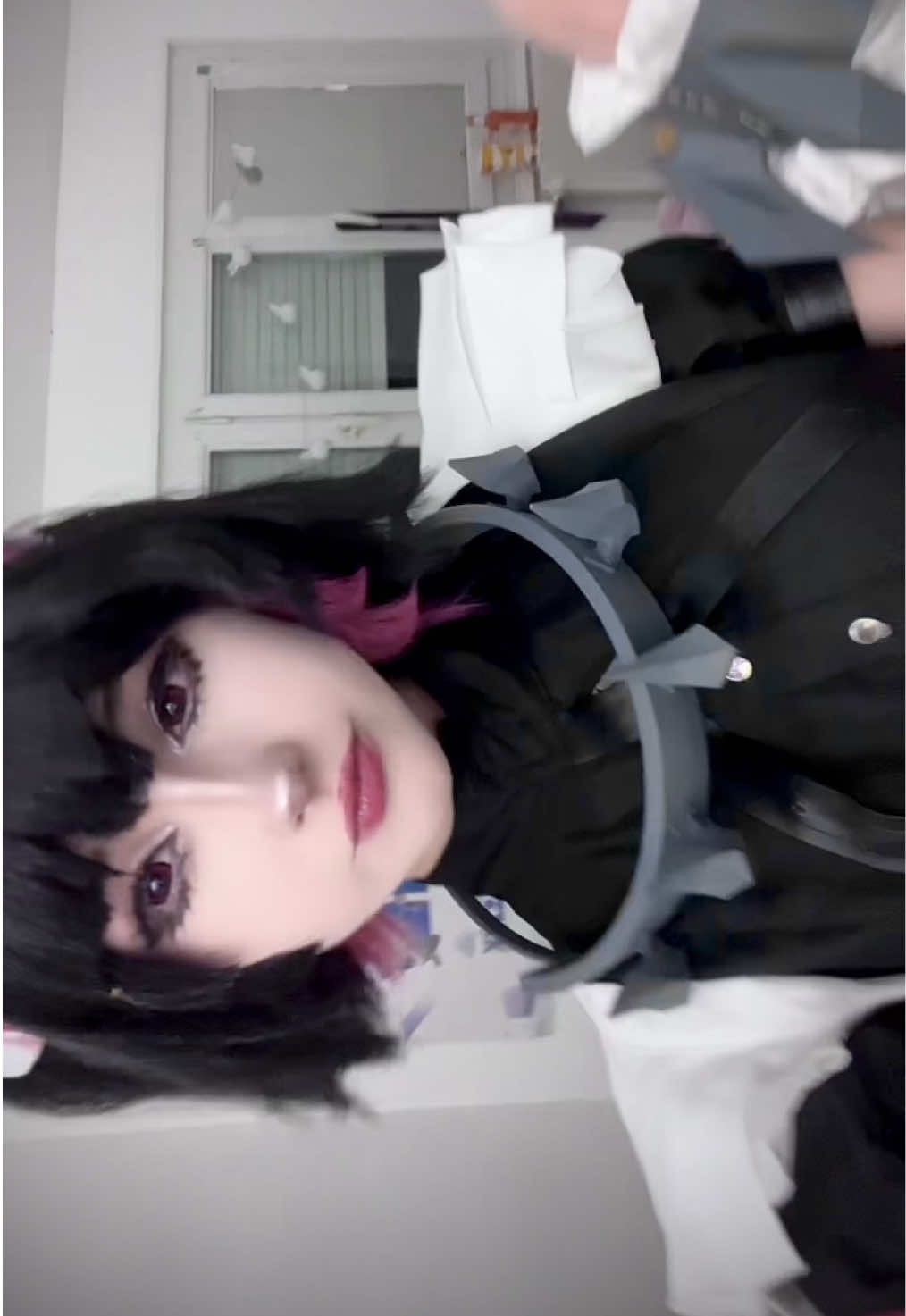 Sorry I've only been posting drafts for almost two weeks because I'm traveling, but in a few days I'll be able to cosplay again #ellenjoe #ellenjoezenlesszonezero #ellenjoecosplay #zenlesszonezero #zenlesszonezerocosplay 