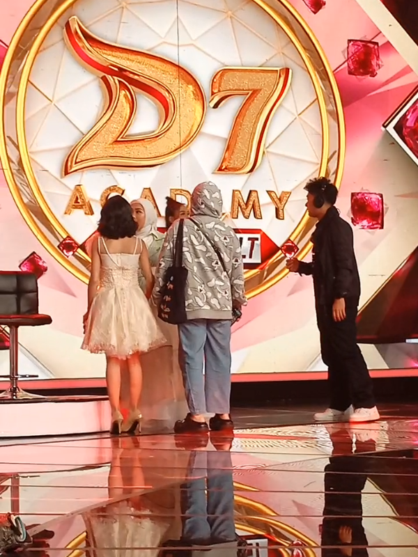 semangat terus Acha, semoga lolos malam ini. #achada7 #da7 #result #top22 #indosiar 