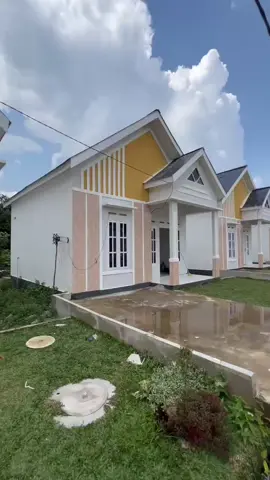 CUKUP BOOKING 500 RIBU SAJA BERSIH SAMPAI TERIMA KUNCI !!! ☑️ Gratis Biaya AKAD Bank ☑️ Gratis Biaya Balik Nama ☑️ Gratis Biaya BPHTB ☑️ Gratis Blokir Angsuran Bank ☑️ GRATIS SEMUA...!!! 🏠 PERUMAHAN SUBSIDI TYPE 36 CLUSTER JL. FLORA ( BATU LAYANG ) Spesifikasi : ➡️ Rumah Type 36 Cluster ➡️ Luas Tanah 8X20 M² ➡️ 2 Kamar Tidur ➡️ 1 Kamar Mandi ➡️ 1 Ruang Tamu ➡️ Teras Fasilitas : ☑️ CCTV 24 JAM ☑️ Carport ☑️ Listrik 1300 W ☑️ Air PDAM ☑️ Badan Jalan 7 M ☑️ Gapura Komplek Untuk Info Perumahan,. Survei & Booking Unit : 📞 Hubungi kami sekarang! Info survey lokasi silahkan hubungi kami Telp/WA : 0821-5457-2140 #rumahsubsidiptk #perumahansubsidiptk #rumah28oktober #rumahbtnsiantan #rumahmurahptk                      
