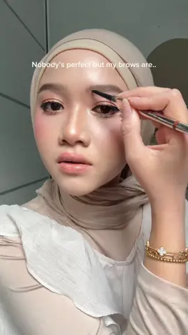Eyebrows yang ramai tertanya waktu live haritu😆 #timephoriabrows 