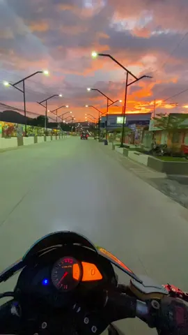 La Esperanza Intibucá🌆#pulsarns #atardeceres🌅 #occidentehonduras #honduras 